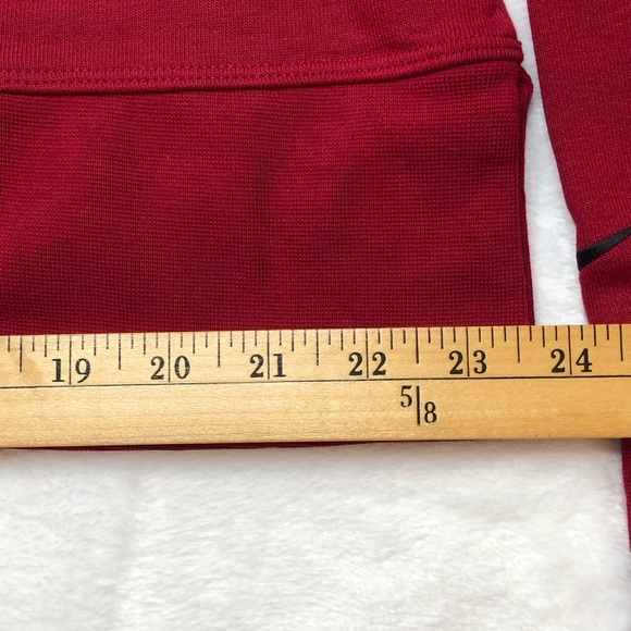 Nike Cropped Versa Dri-Fit Crew Neck Sweatshirt, Embossed Logo, Red, Size M - Picture 7 of 9